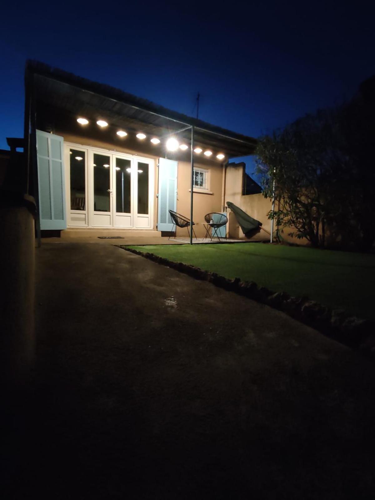 Studio Jardin Privatif 300M De La Plage Sainte-Maxime Eksteriør bilde